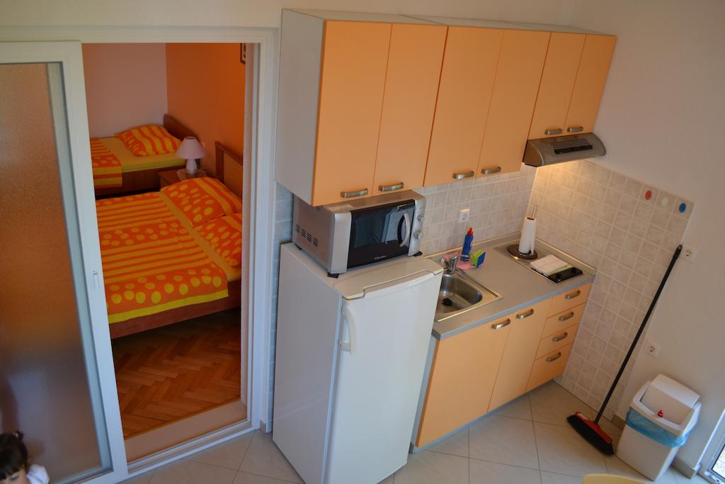 Apartments Karlo Omiš Værelse billede