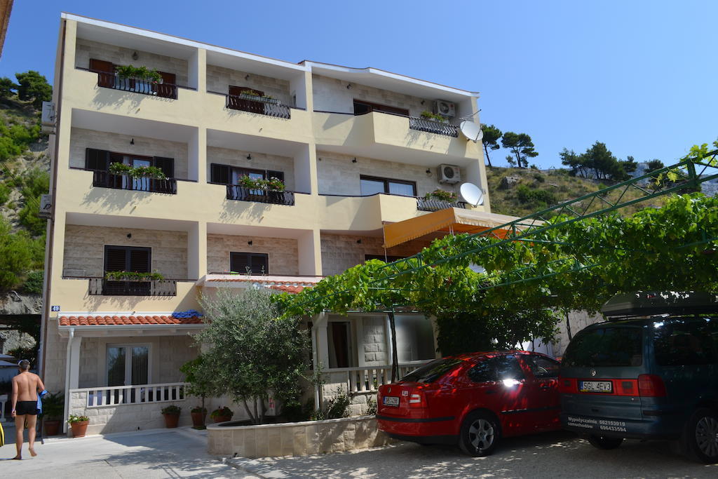 Apartments Karlo Omiš Eksteriør billede